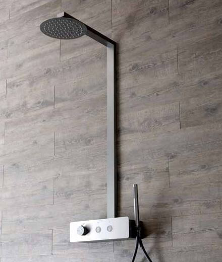 Kinesteel 200 Colonna Doccia.2.JPG